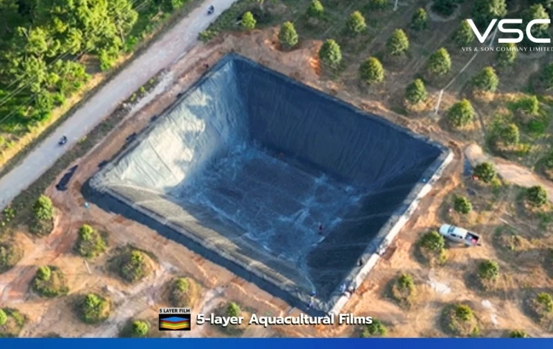 บ่อเก็บน้ำ 12 ล้านลิตร สำหรับทุเรียน โดยใช้ HDPE Geomembrane 2 mm จำนวน 4 ม้วน