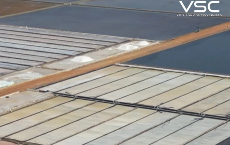 นาเกลือระบบใหม่ ใช้แผ่น HDPE Geomembrane ความหนา 1.00 มิลลิเมตร